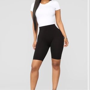 Black Ribbed Seamless Biker Shorts